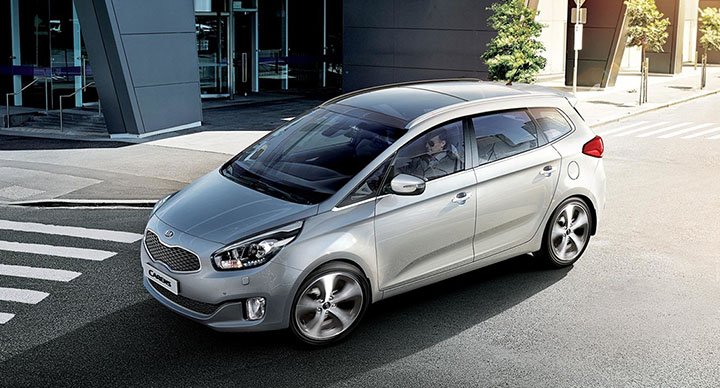 Kia carens 2015